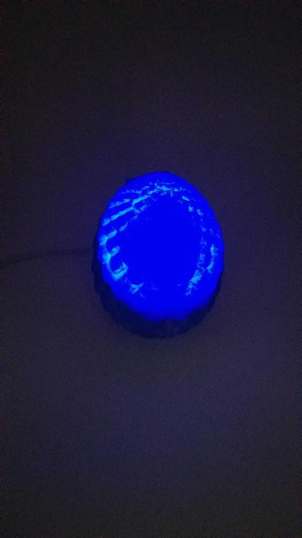 Dragon Egg Magnetic Wireless Phone Charger Stand